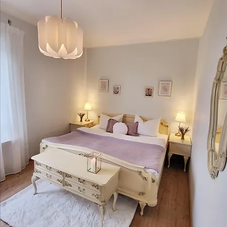 Unsere Neue Hereinspaziert Apartmán
